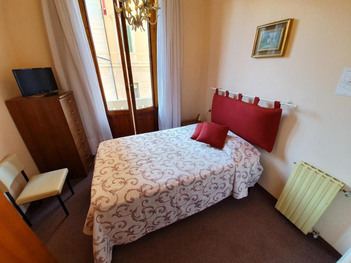 Hotel Giovanna Montecatini Terme Luaran gambar